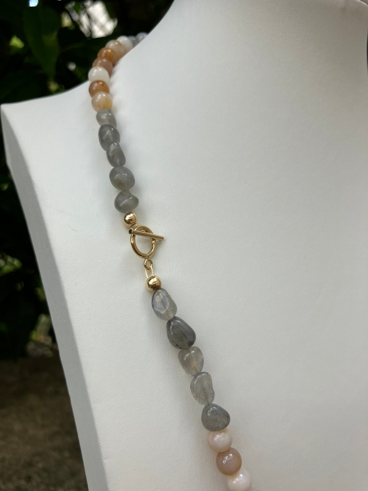 Moon Sky - Agate and Labradorite Bead Necklace