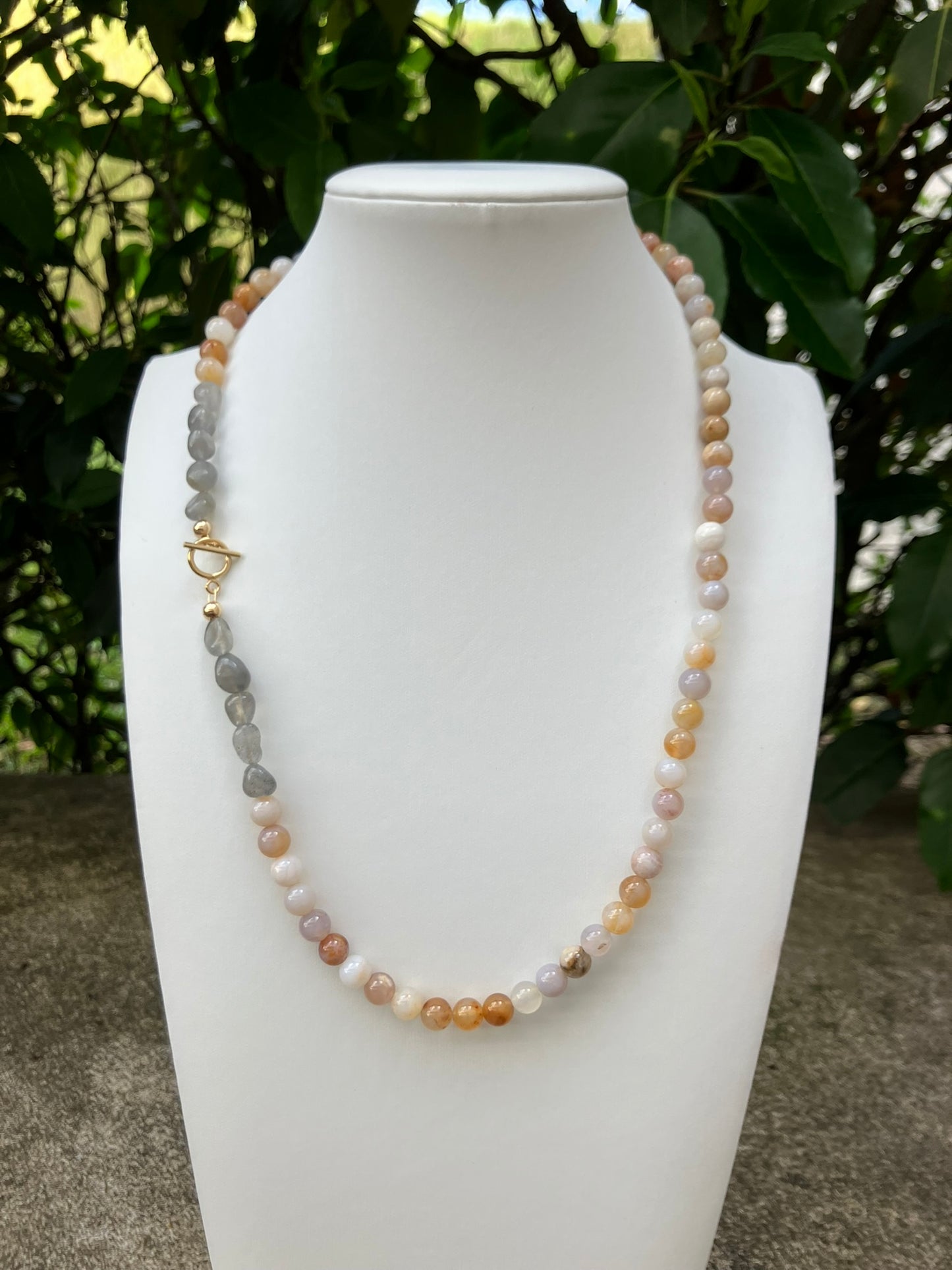 Moon Sky - Agate and Labradorite Bead Necklace