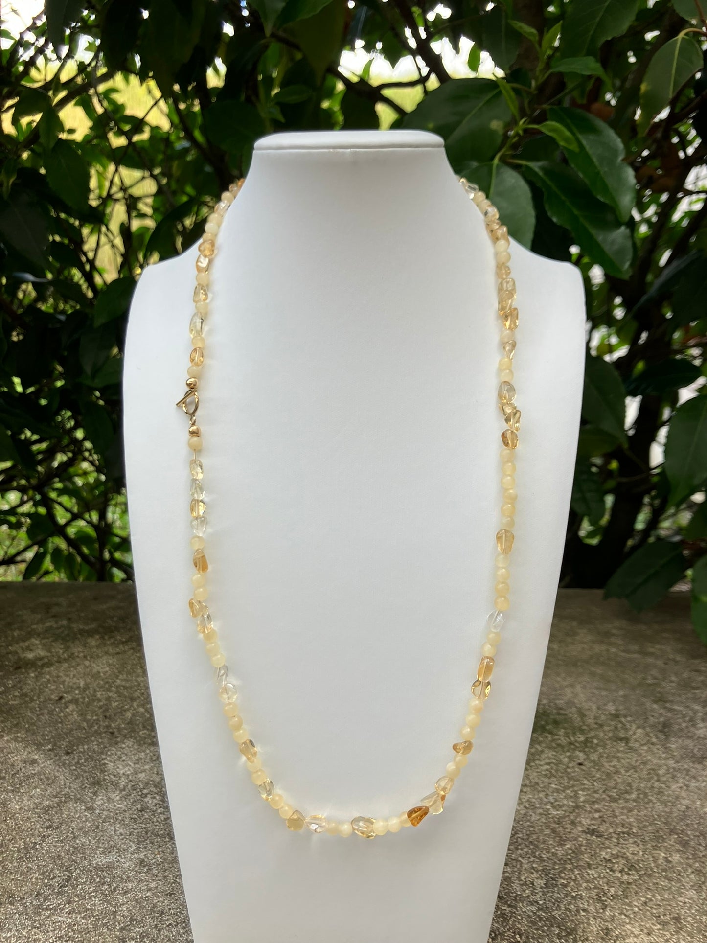 Golden Bloom – Citrine & Ambronite Bead Necklace